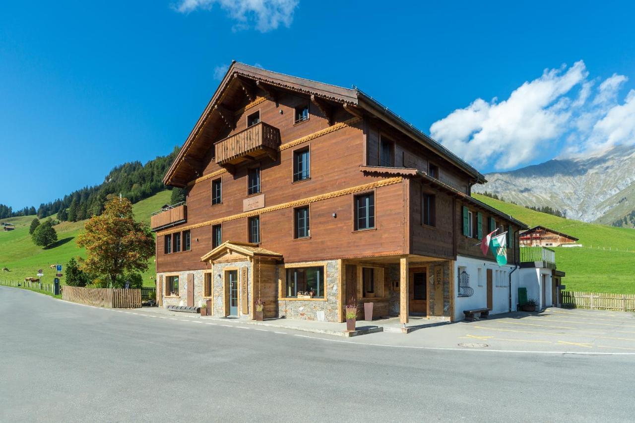 Des Alpes 3*
